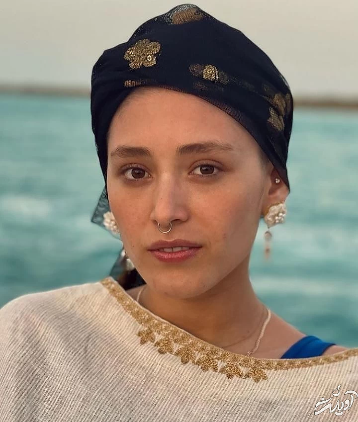 نوید محمدزاده